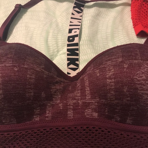 VS/Pink Sports Bra (just purple one) πππ - Picture 3 of 7